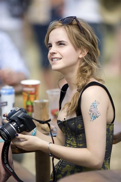 Emma Watson Leggy Cleavy Wearing Low Cut Top Shorts Bots At Glastonbury Music Porn Pictures