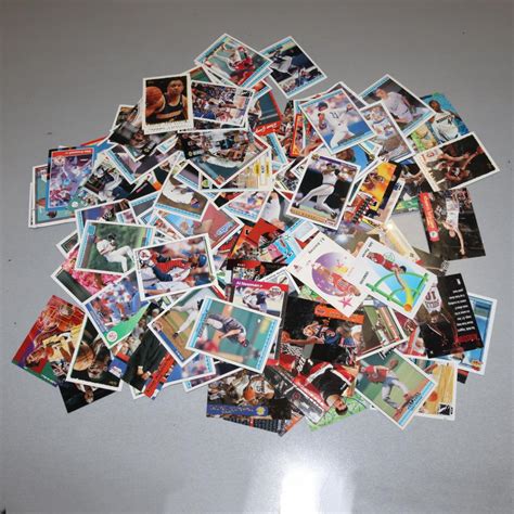 Sports Trading Cards, 1+ lbs | Property Room