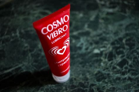 Cosmo Vibro نظرة عامة على مادة التشحيم المثيرة وفوائدها