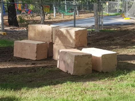 Sandstone Products Brisbane Yangan Helidon Blocks Boulders Bricks