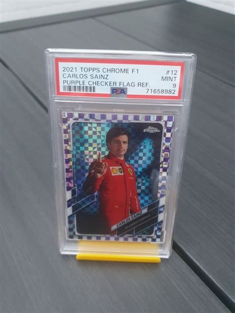 Topps Chrome F Carlos Sainz Purple Checker Flag