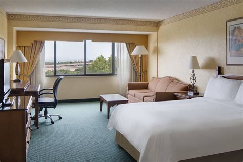 Hotel in ABQ | Albuquerque Marriott Pyramid North