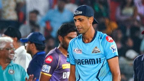 Ashish Nehra Reveals Why He Is Hesitant To Take Indias Coaching Responsibility I Am Not In