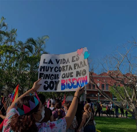 Pin En Marcha 🏳️‍🌈 En 2024 Frases De Orgullo Frases Del Orgullo Lgbt Bisexualidad