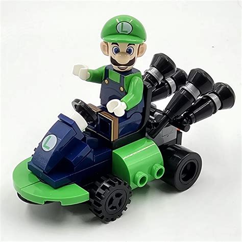 Luigi & Kart (Super Mario Bros) Minifigure Building Block