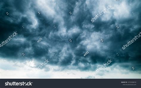 Heavy-clouds Images, Stock Photos & Vectors | Shutterstock