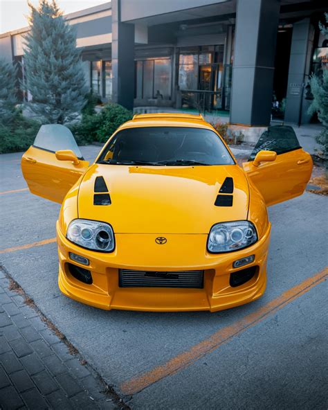 wall paper supra car       wall paper