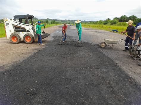 Deracre Inicia Tapa Buraco Na Pista De Pouso Do Aer Dromo De Jord O