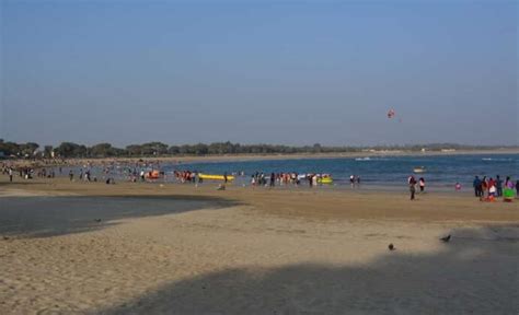 12 Best Beaches Near Dwarka Gujarat