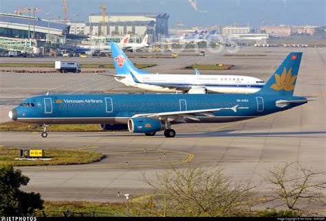 VN A353 Airbus A321 231 Vietnam Airlines Hin Volvo JetPhotos