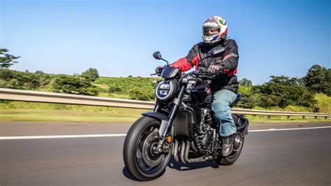 Honda Cb R Nsc Black Edition Aceleramos A Naked Esportiva