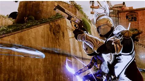 How To Upgrade The Candescent Armor Set In Destiny