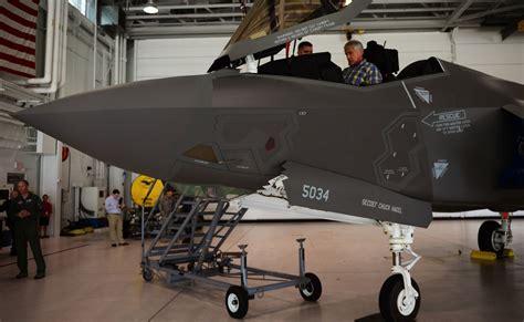 Defense Secretary Chuck Hagel Receives An Inside Look At An F 35 Joint