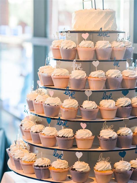 16 Beautiful Wedding Cupcake Ideas