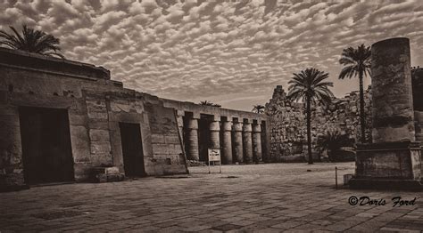 Temple of Karnak in Egypt - FORDSFOTOS