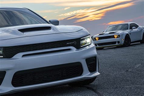 1,000 HP Challenger Hellcat Burnouts - Hennessey Performance