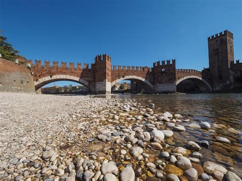 Puente De Castelvecchio Tambi N Conocido Como Puente Scaliger En Verona