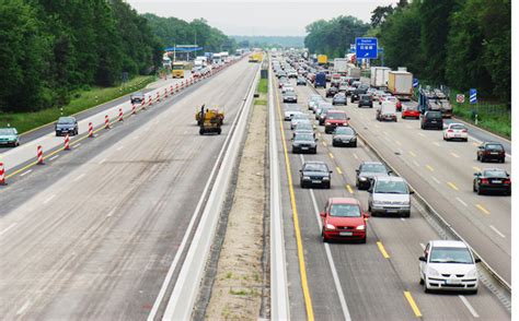 Autobahnbaustelle Wie Verhalte Ich Mich Richtig