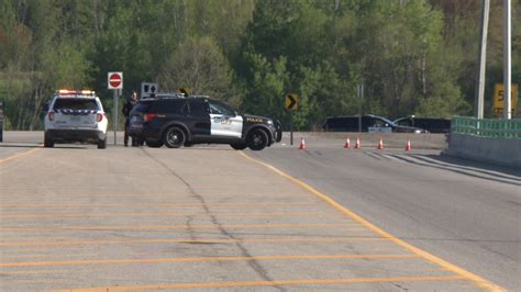 Highway 417 Two Dead In Crash At Hunt Club Road Off Ramp Ctv News