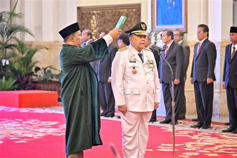 Edy Nasution Resmi Jabat Gubernur Riau Definitif Konstan