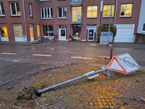 Sturmtief Zoltan fegt über NRW Fotos