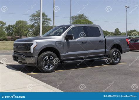 Ford F 150 Lightning Display Ford Offers The F150 Lightning All