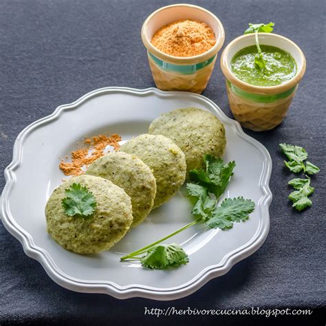 Herbivore Cucina Green Moong Dal Idli