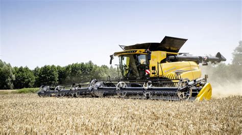 New Holland Rajeunit Sa Gamme Cr