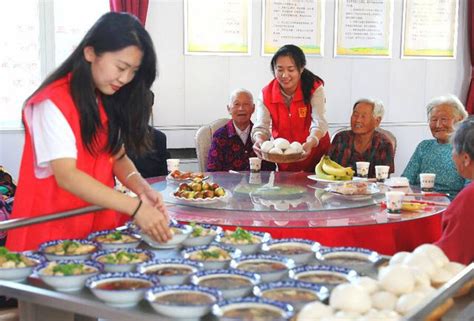 暖心食堂“暖”重阳山东省农村志愿者新浪新闻