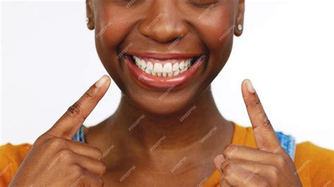 Premium Photo | Happy isolated african american female smiling for ...