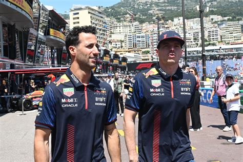 Daniel Ricciardo Beats Max Verstappen To Controversial F Award