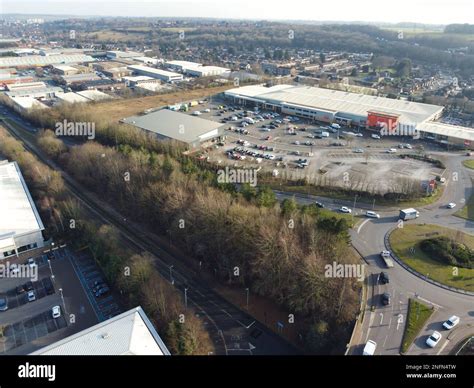 Modern Retail Park Uk Hi Res Stock Photography And Images Alamy