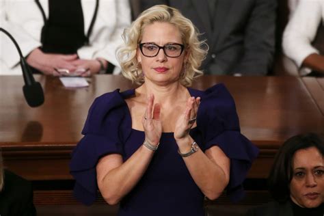 Us Sen Kyrsten Sinema Of Arizona Leaves Democratic Party Registers