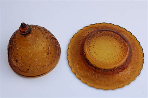 Vintage Tiara Amber Glass Sandwich Daisy Pattern Round Covered Butter Dish Plate W Dome