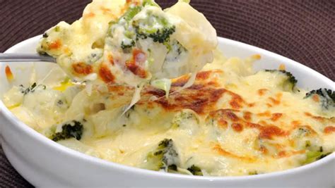 Gratinado de batata brócolis veja como é fácil de fazer esse