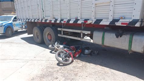 San Román Camión Volvo Aplastó A Joven Contador Que Viajaba En Moto