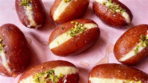 Malai Gulab Jamun Cream Gulab Jamun Candid Treat