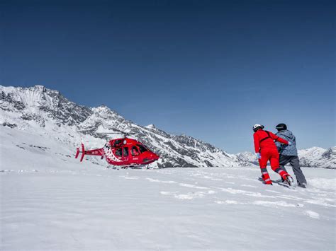 Air Zermatt Rettungseins Tze Mit Dem Helikopter Ber Ostern