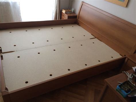 KREVET ALPLES HARMONIJA 180 X 200 KAO NOVI PUNO DRVO