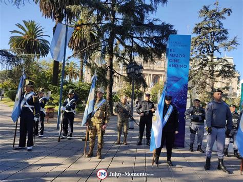 Se Conmemoraron 210° Años Del Éxodo Jujeño En Plaza Belgrano