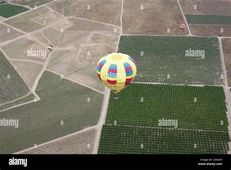 Hot Air Balloonn High Resolution Stock Photography And Images Alamy