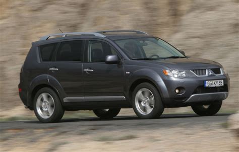 Mitsubishi Outlander Review Top Speed