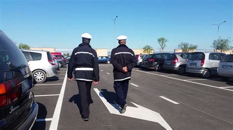 Polizia Locale Di Foggia Contrasto Parcheggiatori Abusivi Al Cimitero