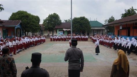 Teks Pidato Amanat Pembina Upacara Bendera Di Hari Senin Singkat