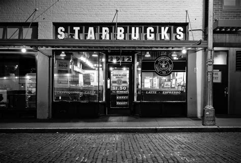 Starbucks Coffee Historia 1983 Actualidad Enrique Ortega Burgos