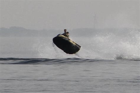 Wellenritt Jetski Reparatur Hamburg