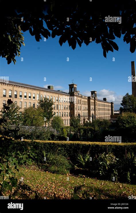 Salts mill cafe hi-res stock photography and images - Alamy