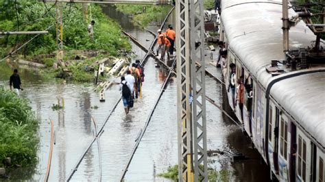 Downpour Hits Train Traffic At Kasara Ghat Near Mumbai