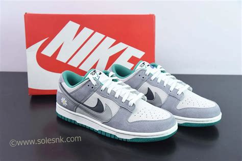 Custom Nike Dunk Low Se 85 Double Swoosh Wolf Greywhite Solesnk