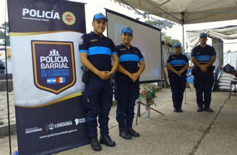 T E El Concepto De Las Polic As Barriales Como Propuesta De